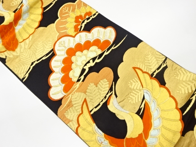 松に鶴模様織出し袋帯